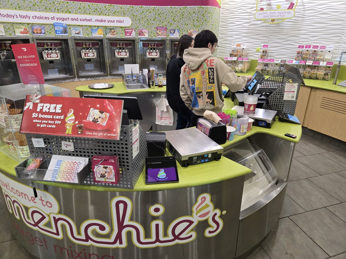 BryanH_SkyTab's tweet photo. By far the coolest Menchies yet ! Their manager Tommy picked it up with ease and we had a smooth day processing on @SkyTabPOS by @Shift4. Staff loved the new system and I even found this cool ancient relic under the counter, talk abojt an upgrade! #Menchies
#SkyTab #Shift4 https://t.co/56hfMegTRC