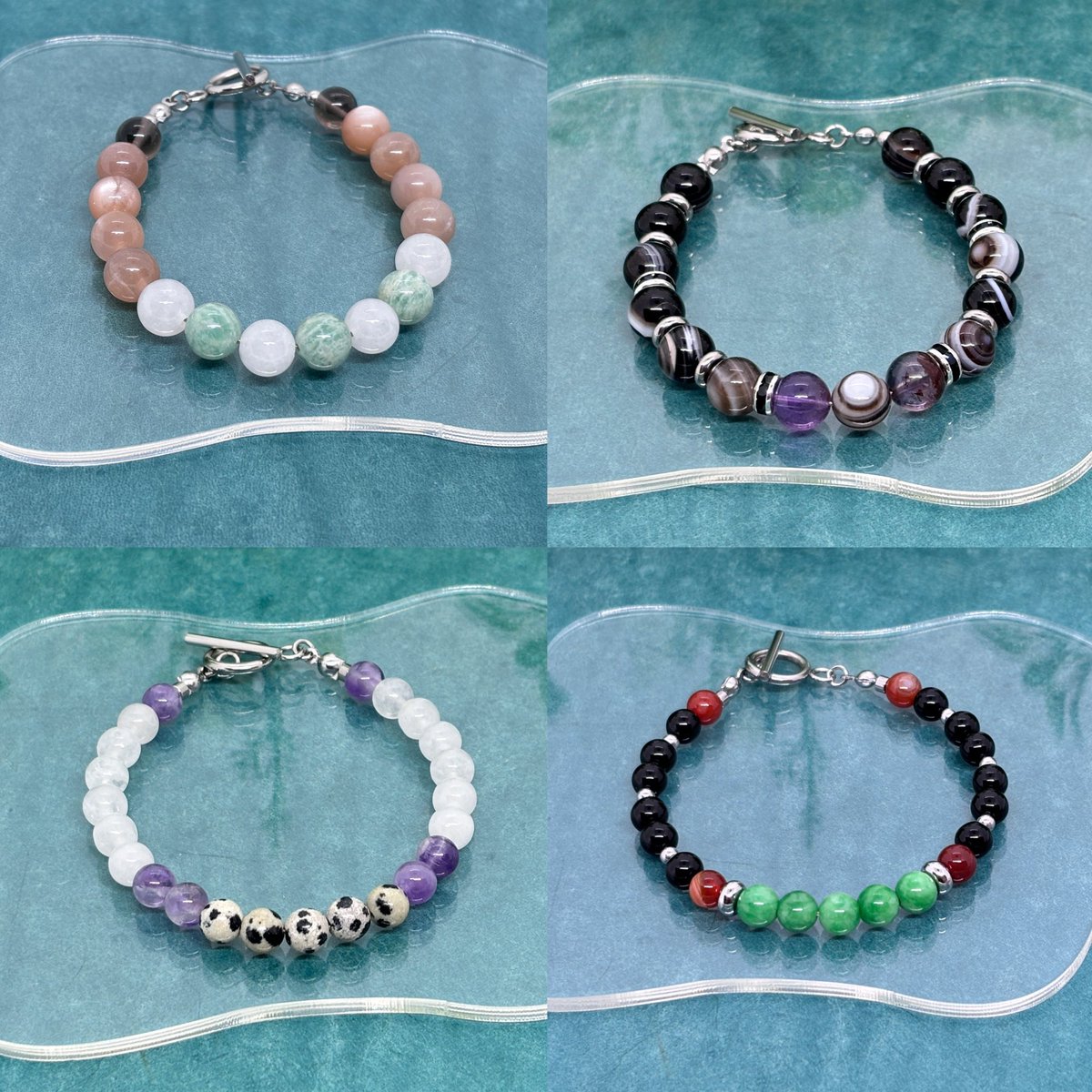 BP_pewter's tweet photo. 🍀天然石ブレスレット・ストラップ＆レザーアイテム🍀

✨メンズ、レディース、ユニセックスと色々なデザインを出品中です✨

メルカリ
https://t.co/kBQ4bz0Ska

#TRANQUILLA #FANTASYDROP 
#ハンドメイド #レザー #ブックカバー #パスケース #通帳ケース #文庫本 #本革  #レザーアイテム #オシャレ #メルカリ #天然石 #ブレスレット