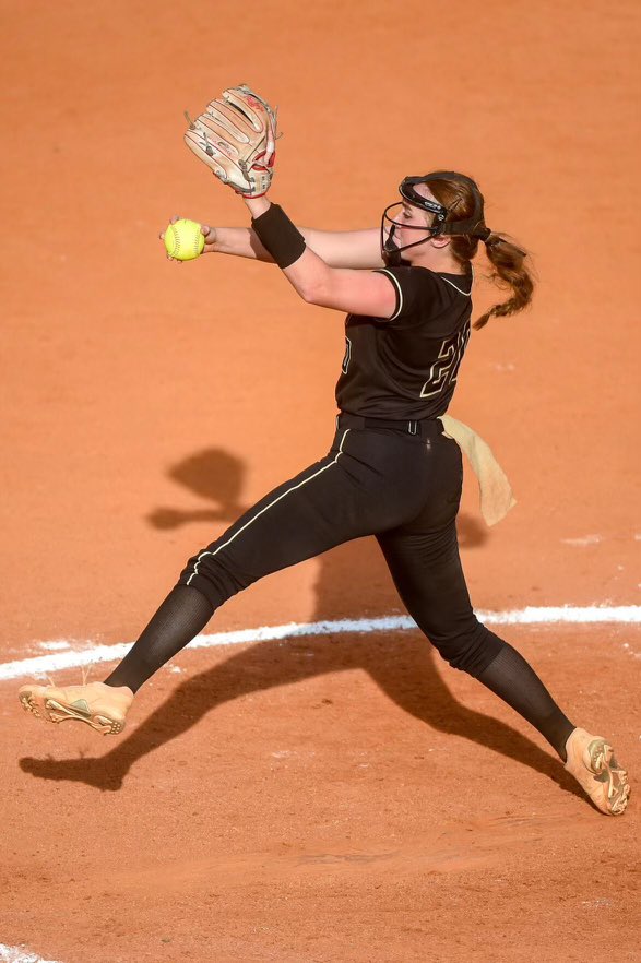 Jessica Epps (2026 RHP) tweet media