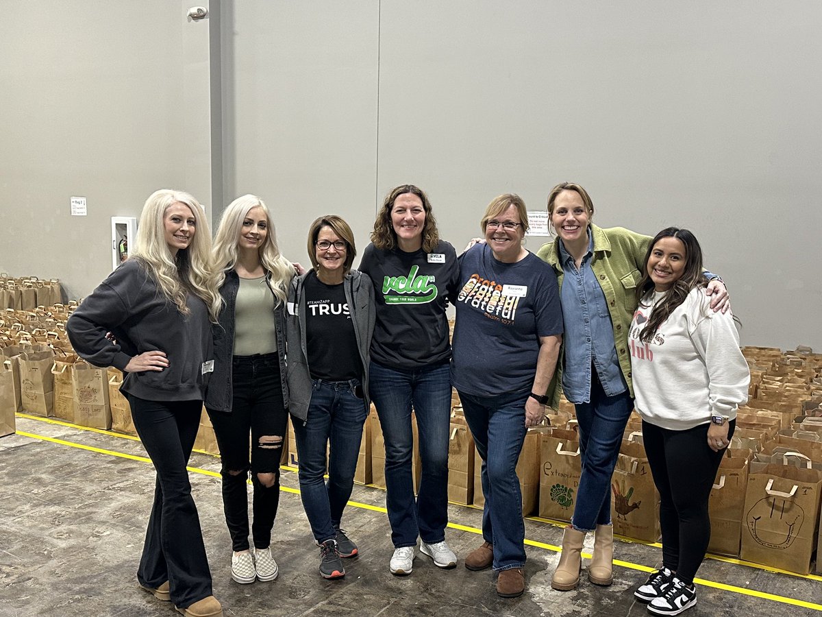 Loved being a part of “Serve the City”  1,700 bags of groceries and boxes packed to fill the shelves of 14 food pantries.  #hopecarriers
