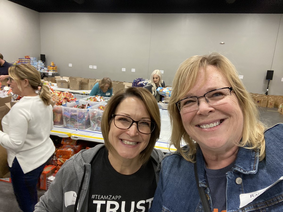 Rajeanna G Manross tweet media