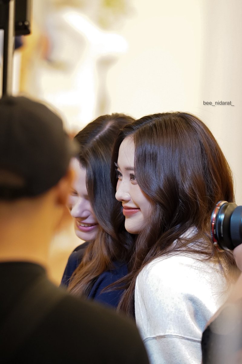 bee_nidarat_'s tweet photo. 😊

SAROCHA REBECCA X AERIE CTW
#AerieREALTHXFreenBecky
#srchafreen #FreenSarocha
#ฟรีนเบค #FreenBecky https://t.co/7zGk6BTKNq