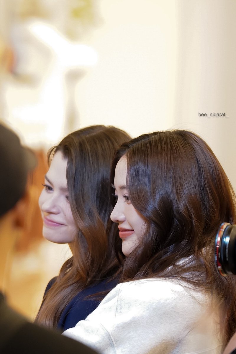 bee_nidarat_'s tweet photo. 😊

SAROCHA REBECCA X AERIE CTW
#AerieREALTHXFreenBecky
#srchafreen #FreenSarocha
#ฟรีนเบค #FreenBecky https://t.co/7zGk6BTKNq