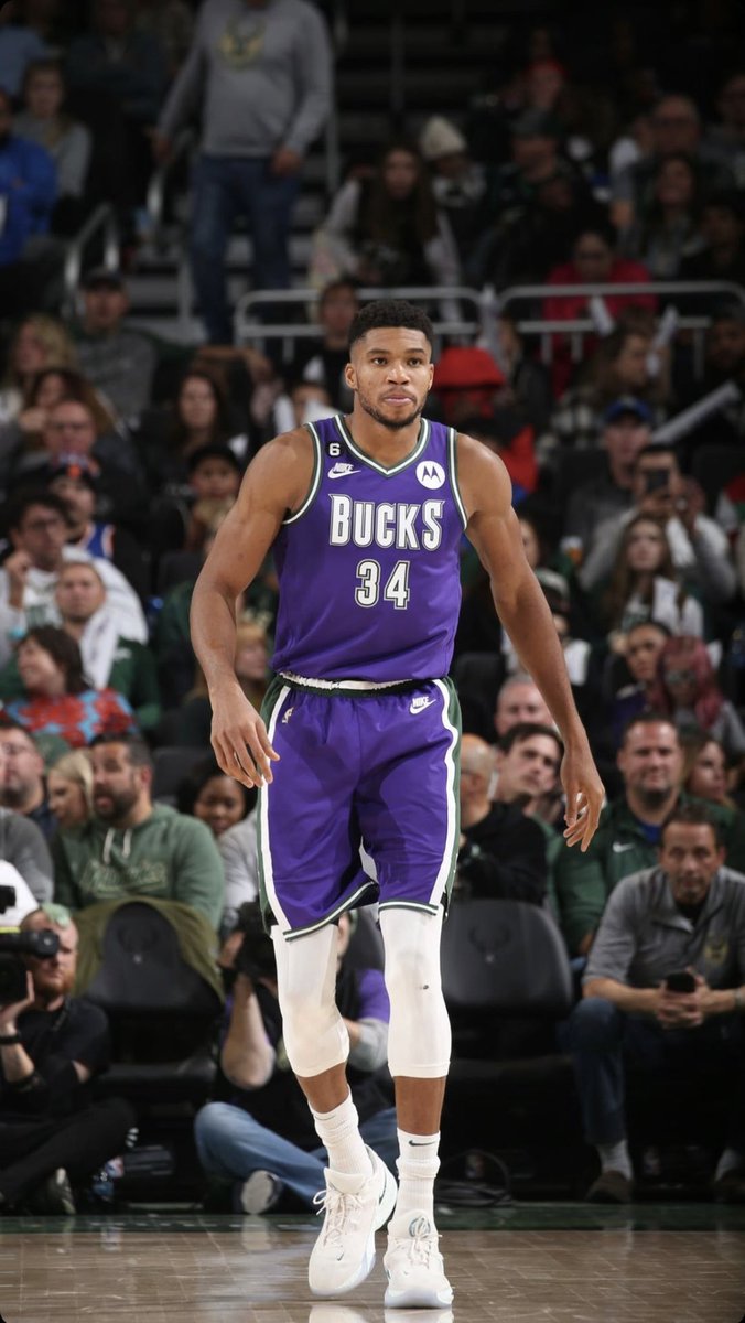 34for2's tweet photo. I don’t ask for much… @Bucks https://t.co/PW8WDD5YwN