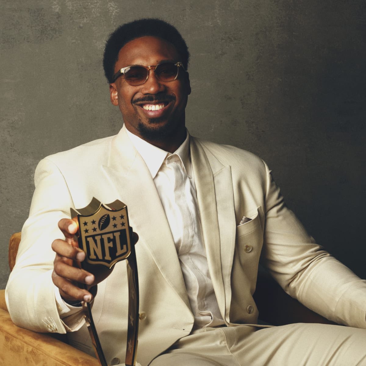 karnsies817's tweet photo. Sacks tonight!

T.J. Watt: 0.
Myles Garrett: 3. https://t.co/rnsFUOe4Ip