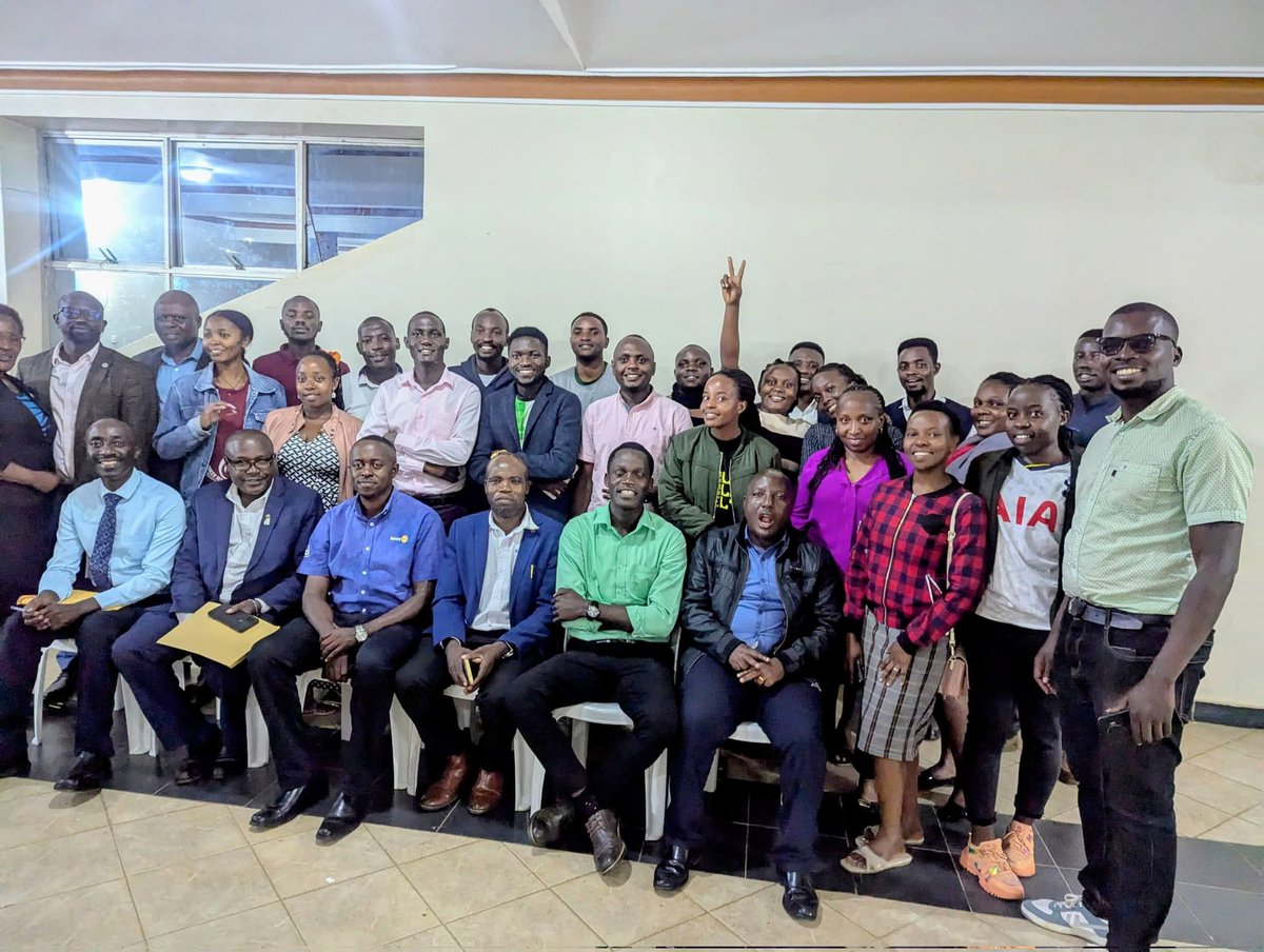 This was the feeling when the Vi
VICE COUNTRY CHAIR paid us a visit. We are really grateful for the mentorship session he took us through. We also thank all the Rotarians who escorted him as well as our mother club for paving our way towards being chartered.