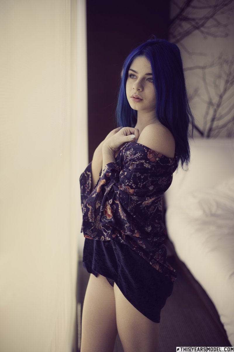 Feeling Blue

Model IVY BLUE

Studio <a href="/ModelsofTYM/">This Years Model®</a> 

Community <a href="/Follw_official/">Follw Official</a>

🔗 tym.to/fje