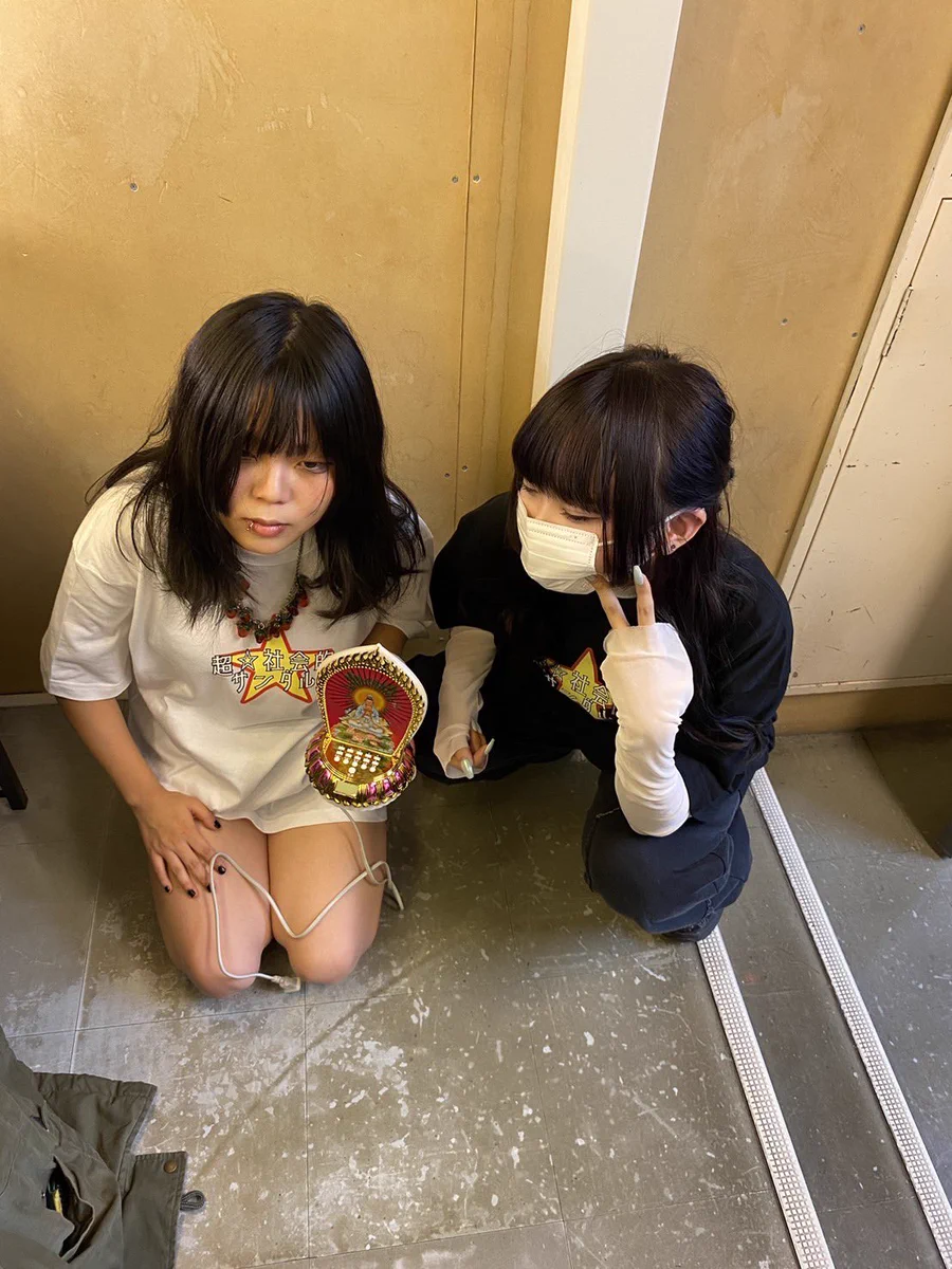 超☆社会的サンダル on X: 