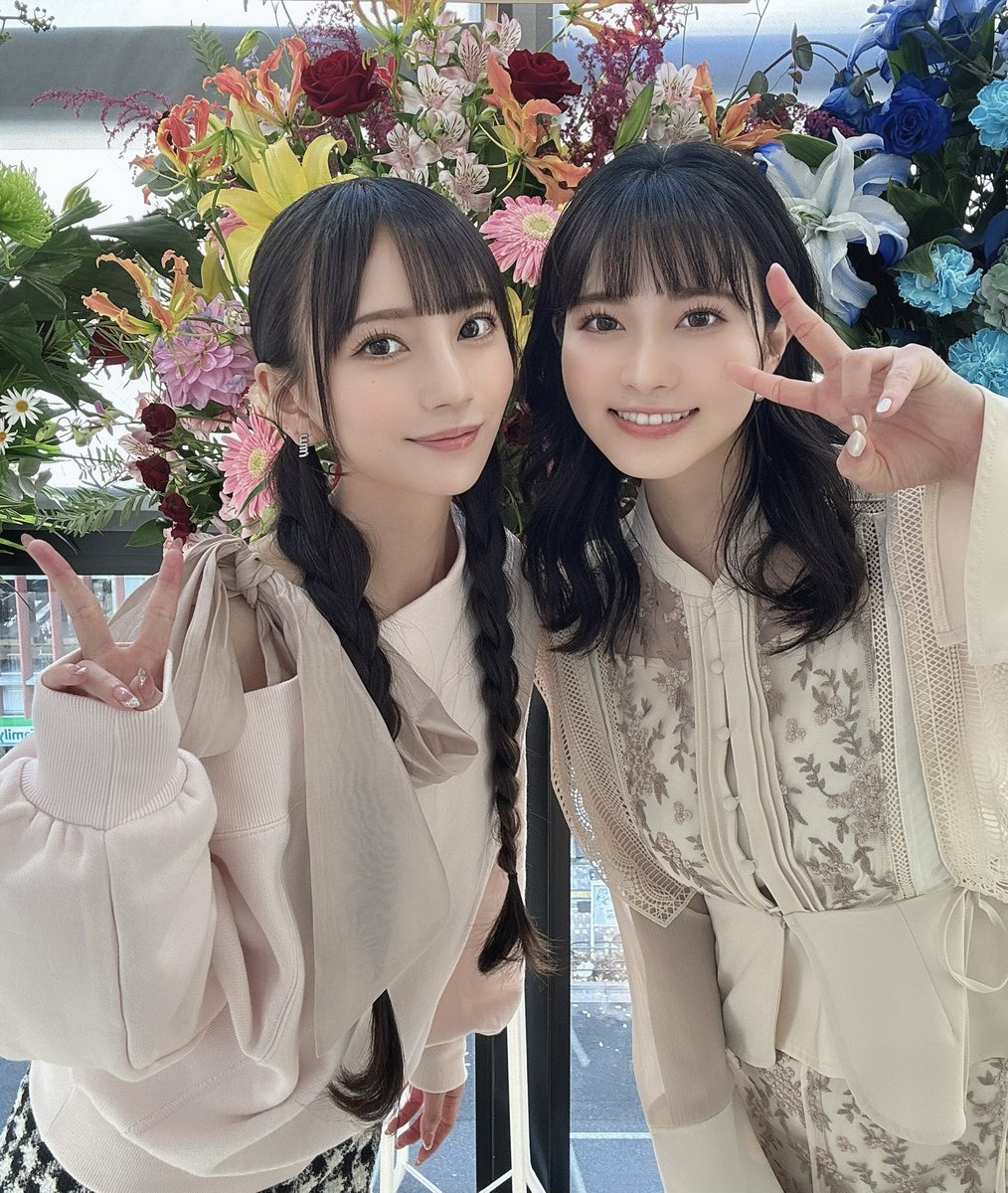 七沢みあさんの写真展「ナナカケル」
お邪魔してきました☺️💓
どのお写真も、七沢さんの透明感と可愛さ
美しさで溢れていて最高でした！！
7周年おめでとうございます！！
初めましてのご挨拶も出来て嬉しかったです！！

めちゃくっそ可愛かった！！！！！！！
#七沢みあ https://t.co/3AQBLM0pIP