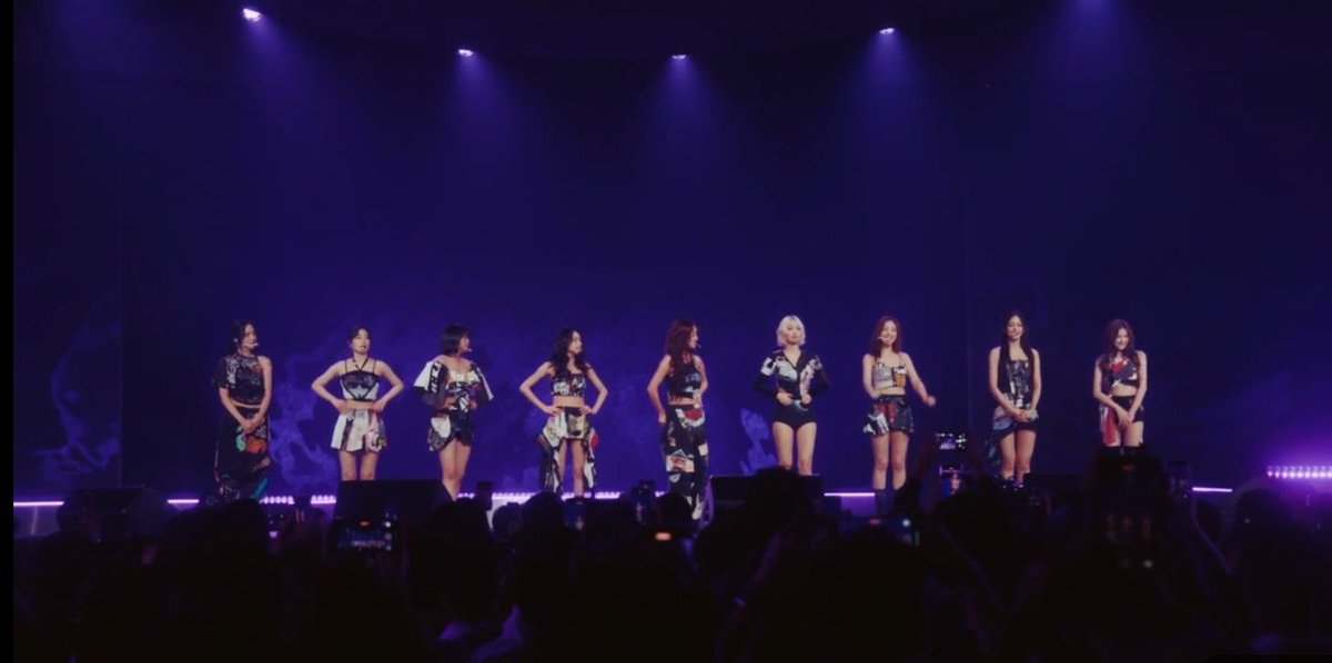 OT_9WICE's tweet photo. “ARE YOU PROUD OF TWICE?”

😭         😭     😭😭😭    😭😭😭
    😭  😭        😭               😭
       😭            😭😭           😭😭😭  
       😭            😭                            😭
       😭            😭😭😭     😭😭😭 https://t.co/90dgMeBGxW