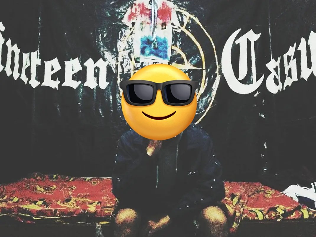 Rifkikusuma's tweet photo. @ezaaziw @regymaharaa @Shamr00g @connoisseurftbl Aya keneh na tembok wkwkwk https://t.co/K29GmCkcvX
