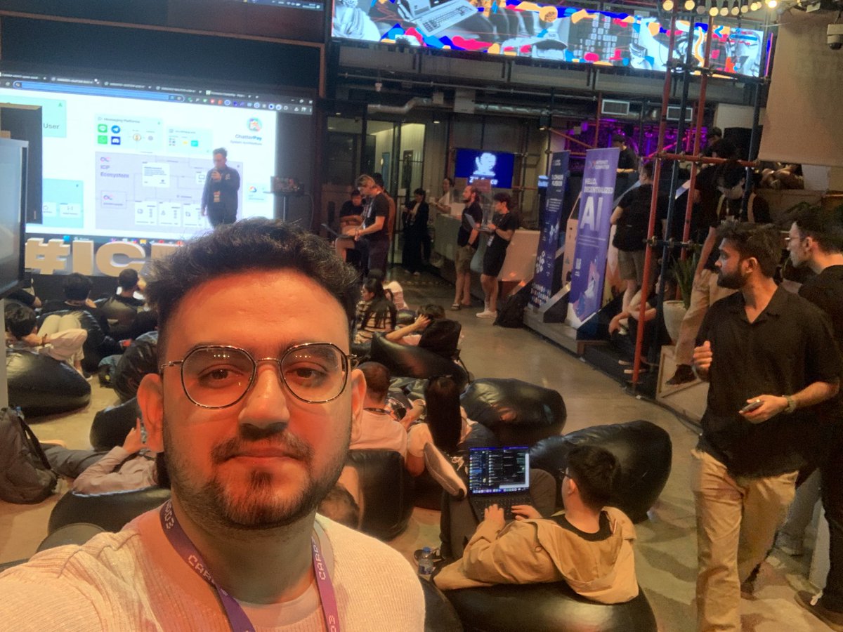 0xMalvinder's tweet photo. Attended the ChainFusionHub! 🤩 Great experience connecting with new people in the blockchain space. Exciting discussions and networking opportunities! #ChainFusionHub #BlockchainCommunity #Networking https://t.co/wH3QXJ1f0t