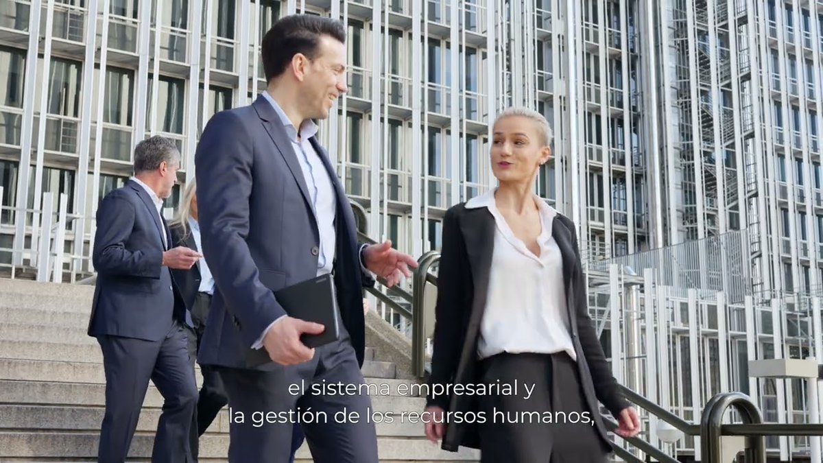 Vivimos en un mundo de constante cambio, donde la tecnología y los factores geopolíticos redefinen la manera en que operan las empresas. Video de Giuseppe Tringali, Consejero Académico del Senior Management Program blgs.co/fgm6SQ