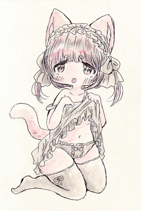 こそこそさわって。#イラスト #女の子イラスト #ケモミミ #絵柄好みっていう人にフォローされたい 