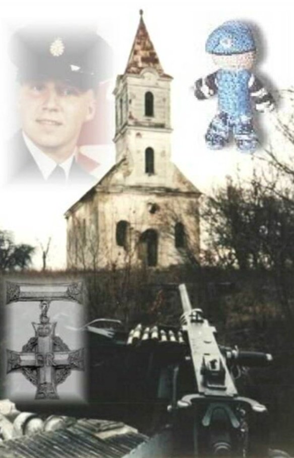 fly276's tweet image. Thinking of you every day, Mark.
Mcpl Mark R. Isfeld 🇨🇦
14.8.62 - 21.6.94 
#UNPROFOR 
#RemembranceDay2024
I think Victoija still has her Izzy doll 😎