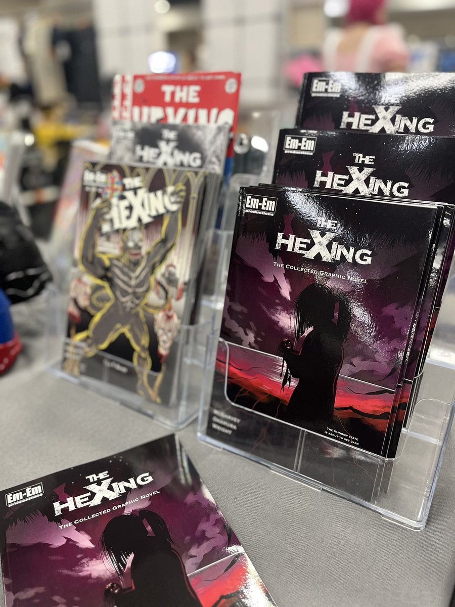 TheHexingComic's tweet photo. Get Hexed at artist Alley, J7! Pick up your copies of this indie horror gem! Only @amazingcomiccon! #thehexingcomic #thehexing #amazingcomiccon #artistalley #horrorcomics https://t.co/PkeS1qPlwG