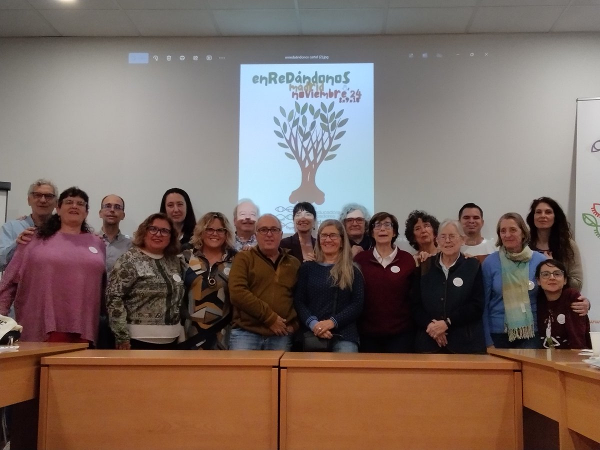 REDECG2's tweet photo. Encuentro de la Red de educadoras y educadores para una Ciudadanía Global, hablando de comunicación, de educación transformadora, de ilusiones compartidas @movimiento4_7 @xarxaecg @redAndaluzaECG Y seguimos avanzando, juntas. Únete a nosotras, escribe a redesecg@gmail.com https://t.co/hfcaL9zIbq