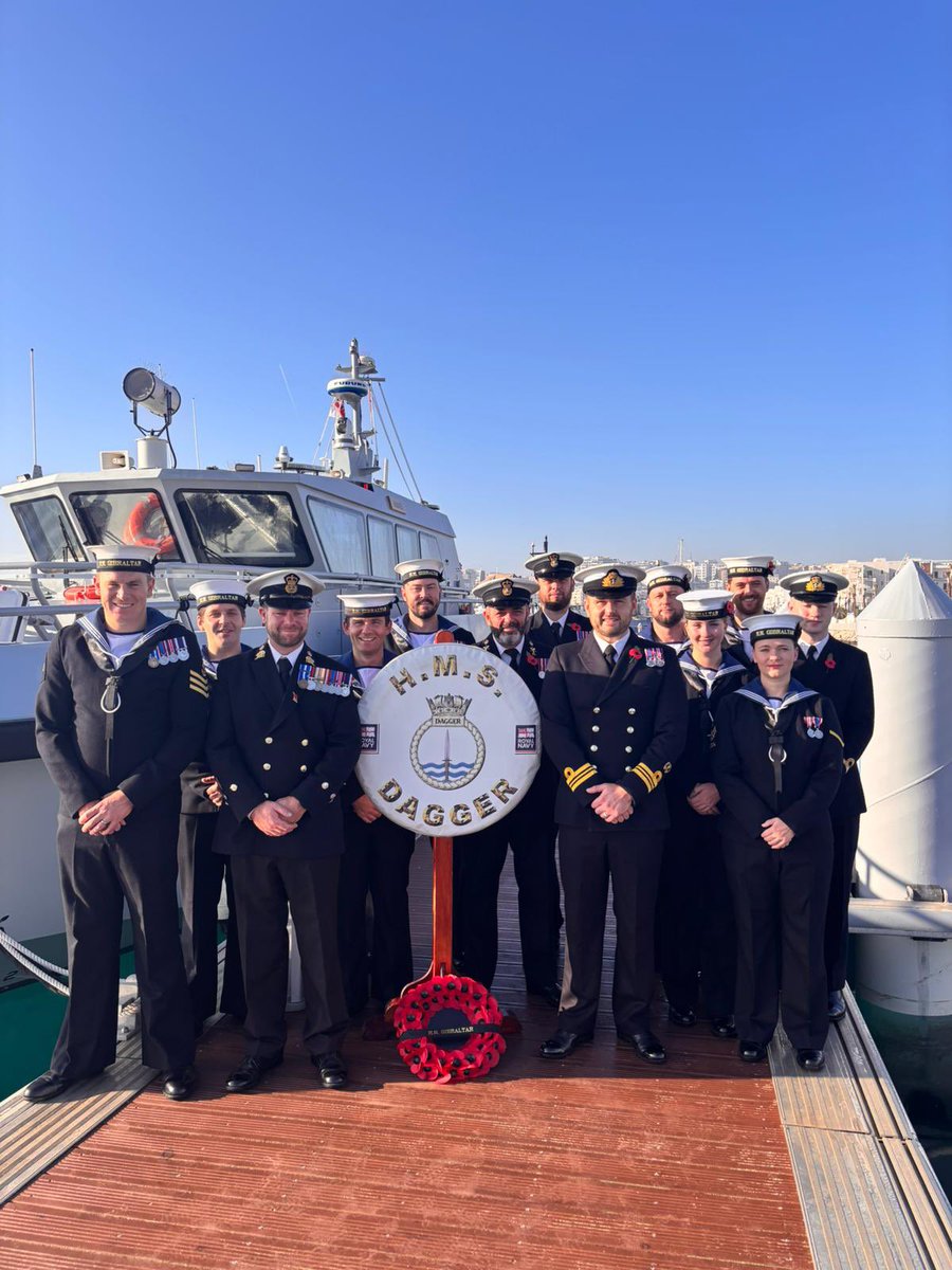 HMS DAGGER and <a href="/MODGibraltar/">MOD Gibraltar</a> Clearance Divers ready to attend the Remembrance Service in Tangier, Morocco. 🇲🇦 🇬🇮🇬🇧 #LestWeForget <a href="/UKinMorocco/">UK in Morocco</a> <a href="/RoyalNavy/">Royal Navy</a>