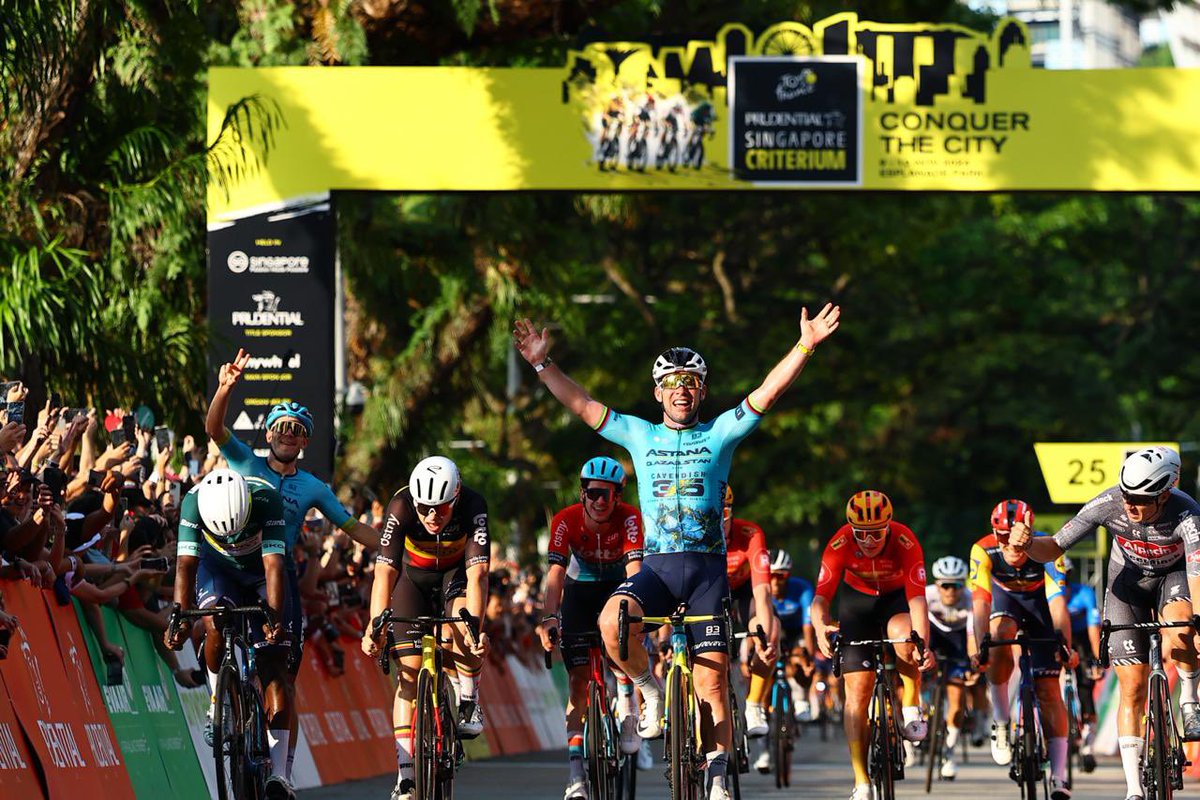 CAV WINS!

#TDFSG 🇸🇬