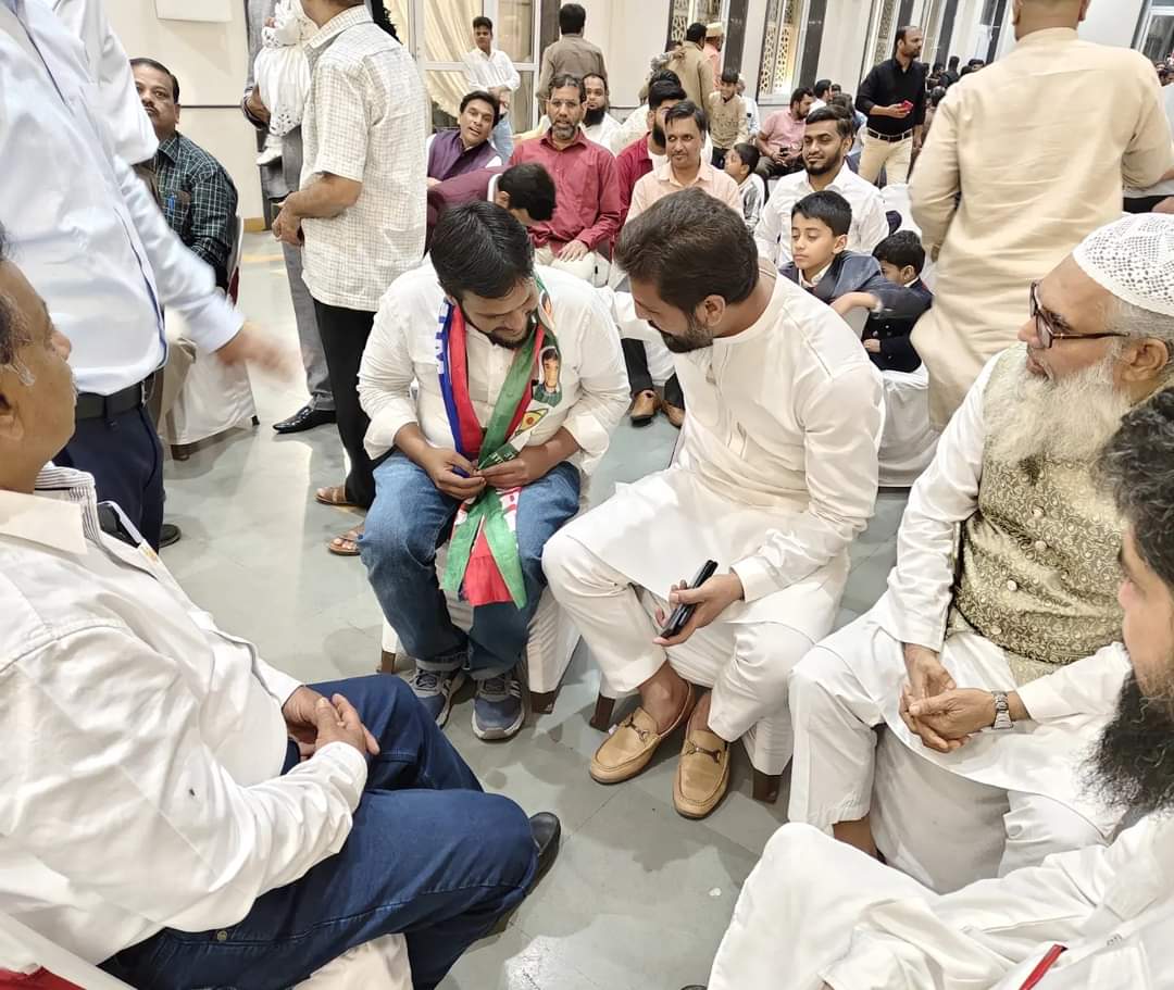 AzharIND's tweet photo. Attended reception ceremony of SDPI Maharashtra state secretary Taj Siddiqui Sahab's relative. Met with lots of friends and supporters with their good wishes regarding upcoming Hadapsar Assembly election 2024.

#azhartamboli #sdpi #politics #hadapsar #pune #maharashtraelection2024