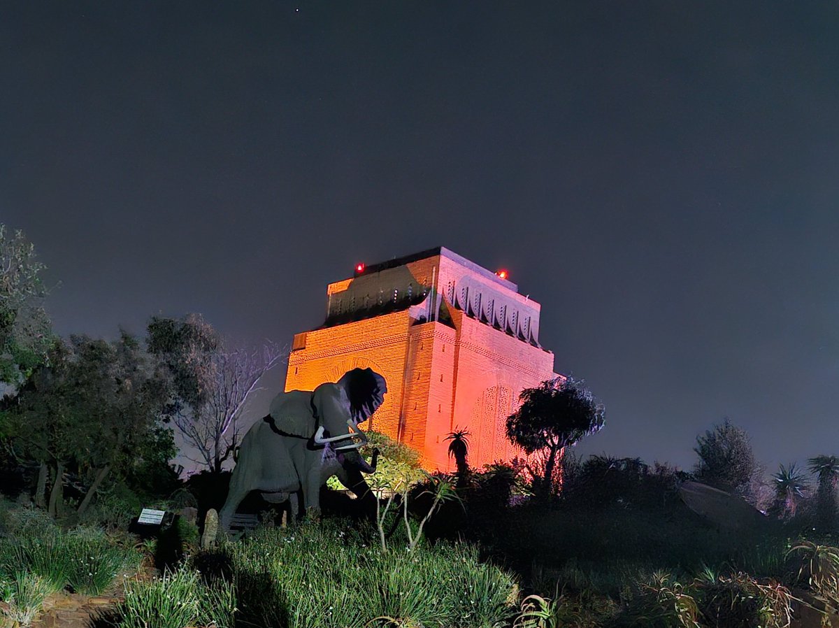 justagirl321's tweet photo. #VoortrekkerMonument #Pretoria #SouthAfrica https://t.co/I95qWtx0hz