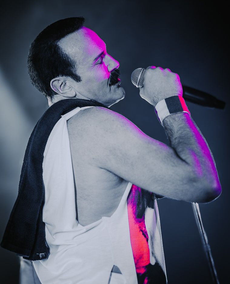 Celebrate the legacy of Freddie Mercury and Queen at the Cabaret Supper Club on Thursday, November 14th. This is more than a concert—it's an immersive experience into the world of one of rock's greatest bands!

👉 Book your experience now cabaretbelfast.com/event/freddie-…