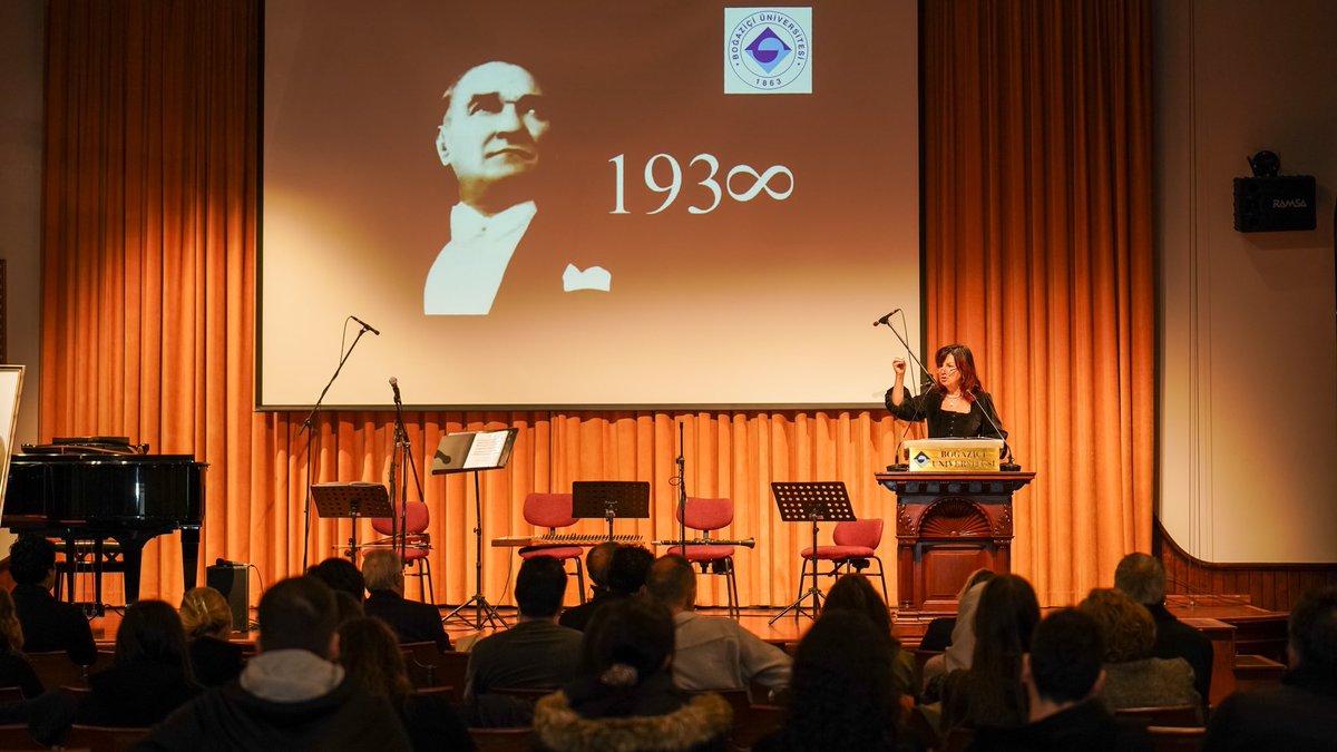 Cumhuriyetimizin kurucusu Mustafa Kemal Atatürk vefatının 86'ncı yılında Boğaziçi Üniversitesi Güney Kampüs’te anıldı. 

Törene katılan Boğaziçi Üniversitesi Rektörü Prof. Dr. Mehmet Naci İnci ile üniversitenin mensupları Atatürk büstüne karanfil bıraktı. 

Anma töreni kapsamında