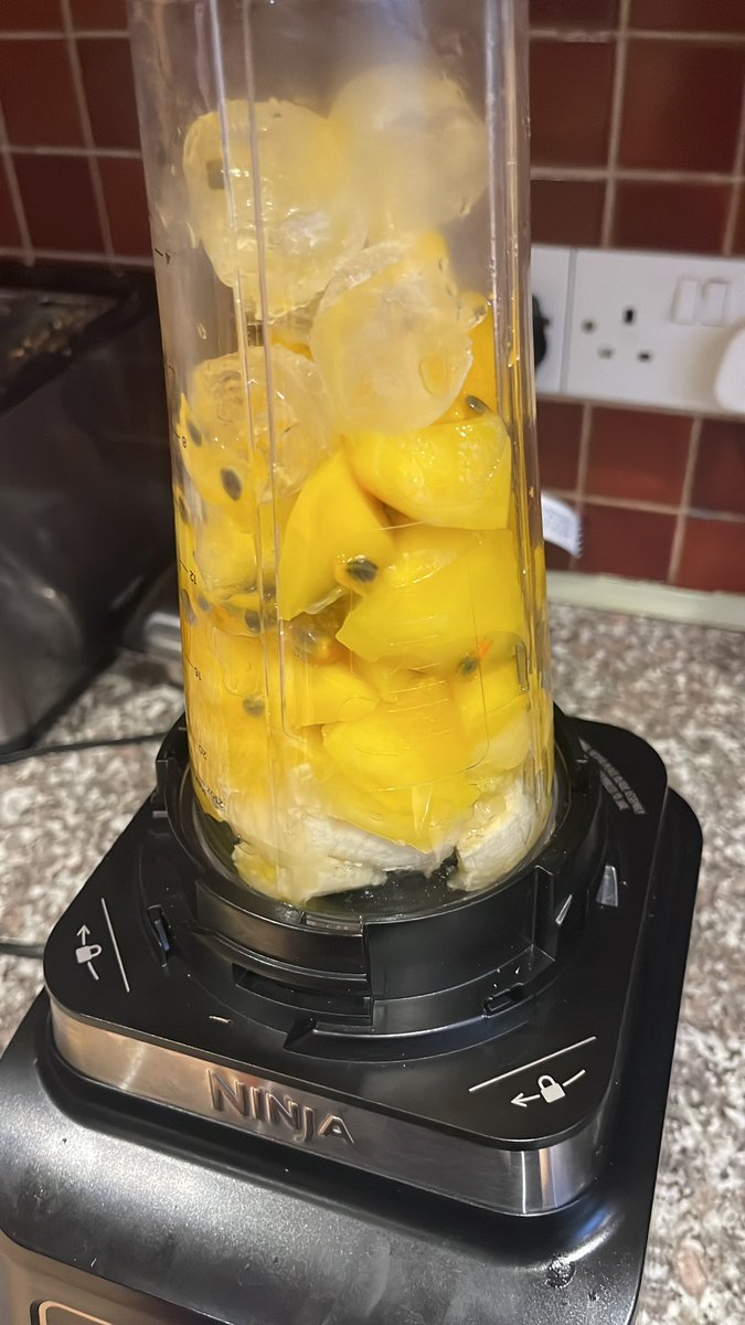 midgefragnetMf's tweet image. Gmfers — happy sunday 
Start right in the mornings