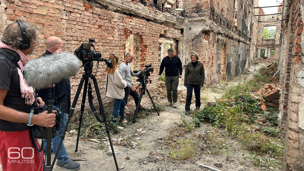 60Minutes's tweet photo. Andriy Tsaplienko is as fearless a journalist as they come. Some of Ukraine’s military leaders told 60 Minutes they’re surprised he is still alive. Tonight, Holly Williams travels to Ukraine to meet the war reporter. https://t.co/mEN4CWeXMW https://t.co/G1dFUilboP