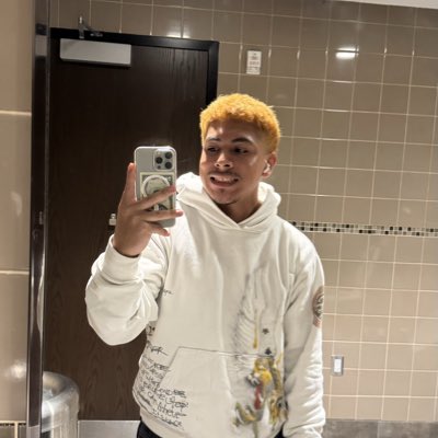 erickxochoa's tweet photo. #NewProfilePic https://t.co/6ViJNk4NhM