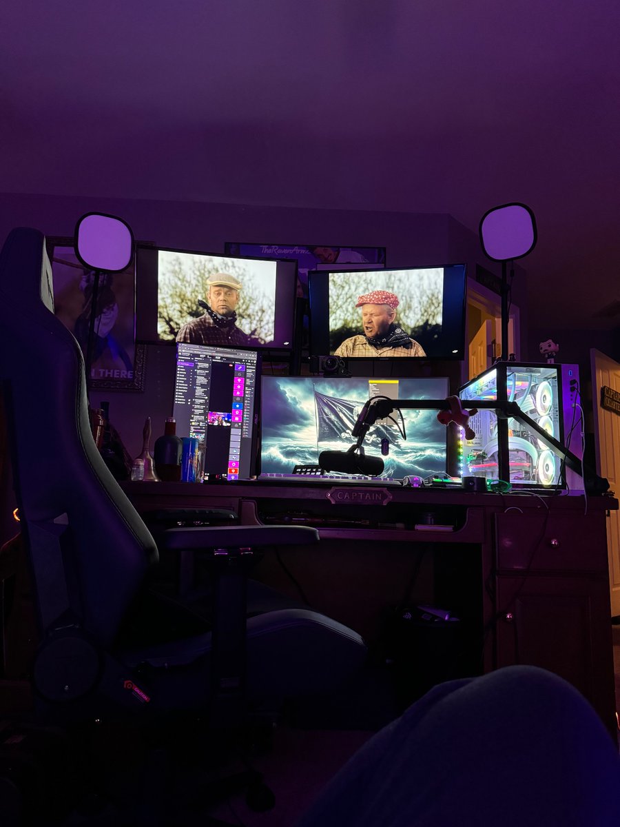 The Raven Armed tweet media