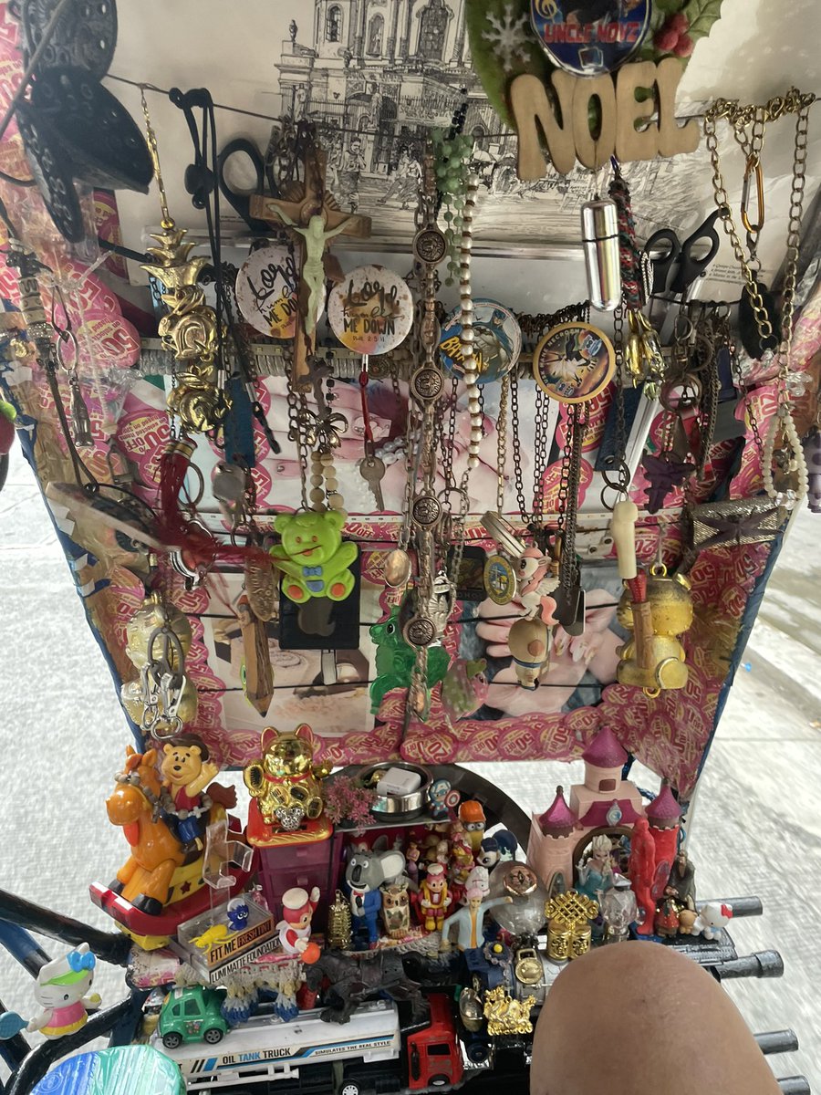 hubineer's tweet image. Kuya Mario and his anik-anik pedicab.

Remember when I said rich people wanna be as cool as the working class? Yeah this is it.

He told us that all of these are discarded objects he finds while doing his daily pedicab routes.