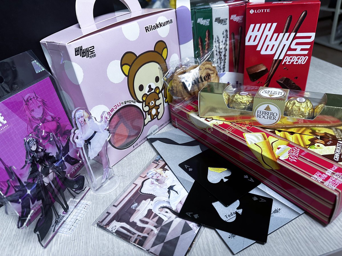 #VIP후기이벤트 <a href="/VIPcospub/">니케일펍 V.I.P🥂개최완료🥂</a> 

안녕하세요! 모더니아를 맡은 이라에요!
부족한 니케였지만 지휘관님들 덕에 너무 즐거운 하루였어요! 보내주신 간식과 선물 너무 감사해요! 다음에는 멎진 싸인을 만들어 올께요! 히히😘❤️