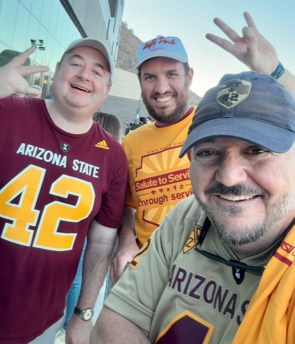 ASUDave's tweet photo. Spent some time with the boys today to #Honor our country, our military, our university &amp; the one &amp; only #PT42.
Thank you @andrewtaylor09 &amp; @tbhardon90 for joining me today. #SaluteToService #BigFlag 😈🇺🇸🫡 https://t.co/1ELUI9KaIB