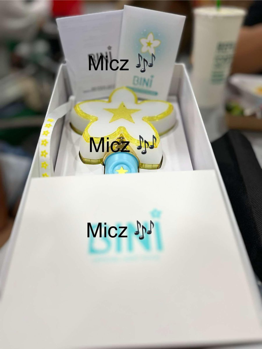 vitamin_bini's tweet image. wts lfb bini lightstick bloombilya ph

— (1) BINI Light Stick
— SRP + handling fee
— no batts
— rfs: friend has extra

hit me up in the DM for more info!

#BINI #BINILightStick #BLOOMbilya