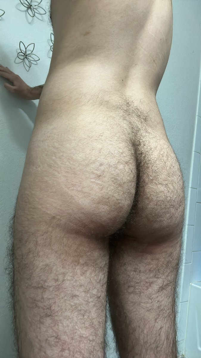 matchaeszz's tweet photo. hairy ass is the best 🤭

#exposed #hairy #nsfw https://t.co/UOAZOR8DL3