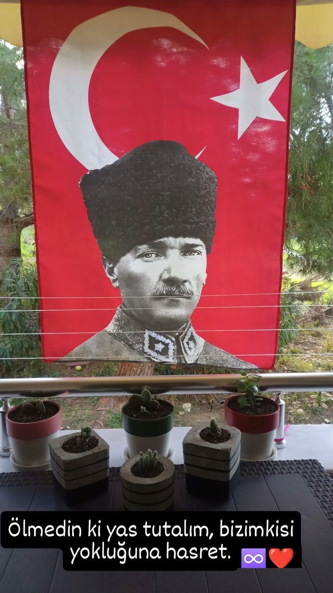 CANAN_YDN's tweet photo. Sen hiç ölmedin ki bizimkisi yokluğuna hasret
#Başkomutan #MustafaKamalAtatürk 
#10Kasim1938 https://t.co/Wc5ozPy5Zp