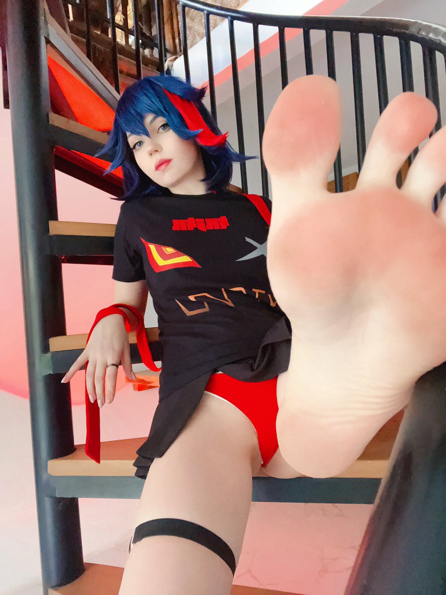 caticornplay's tweet photo. Give five Ryuko 💙 https://t.co/4I9xDzDtKY