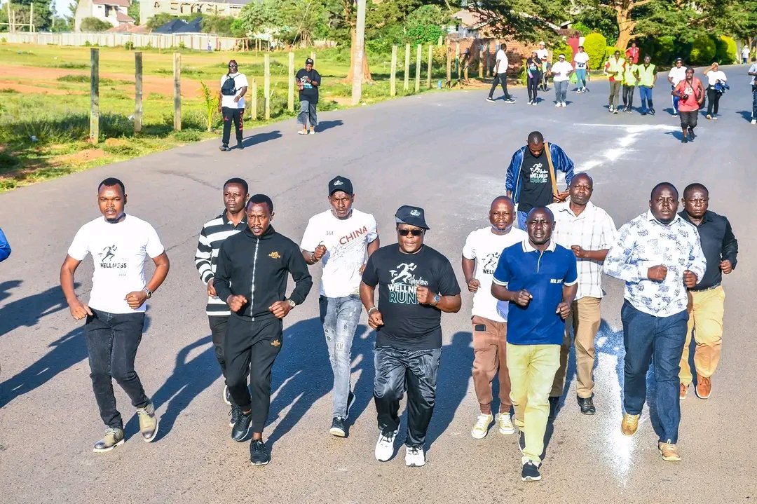 HMbatiany's tweet photo. This morning, I joined Governor Kenneth Makelo Lusaka for the Hopkins Hospital Wellness Run in Bungoma CBD. 

The event promotes physical and mental wellness. https://t.co/EnIf5urGke