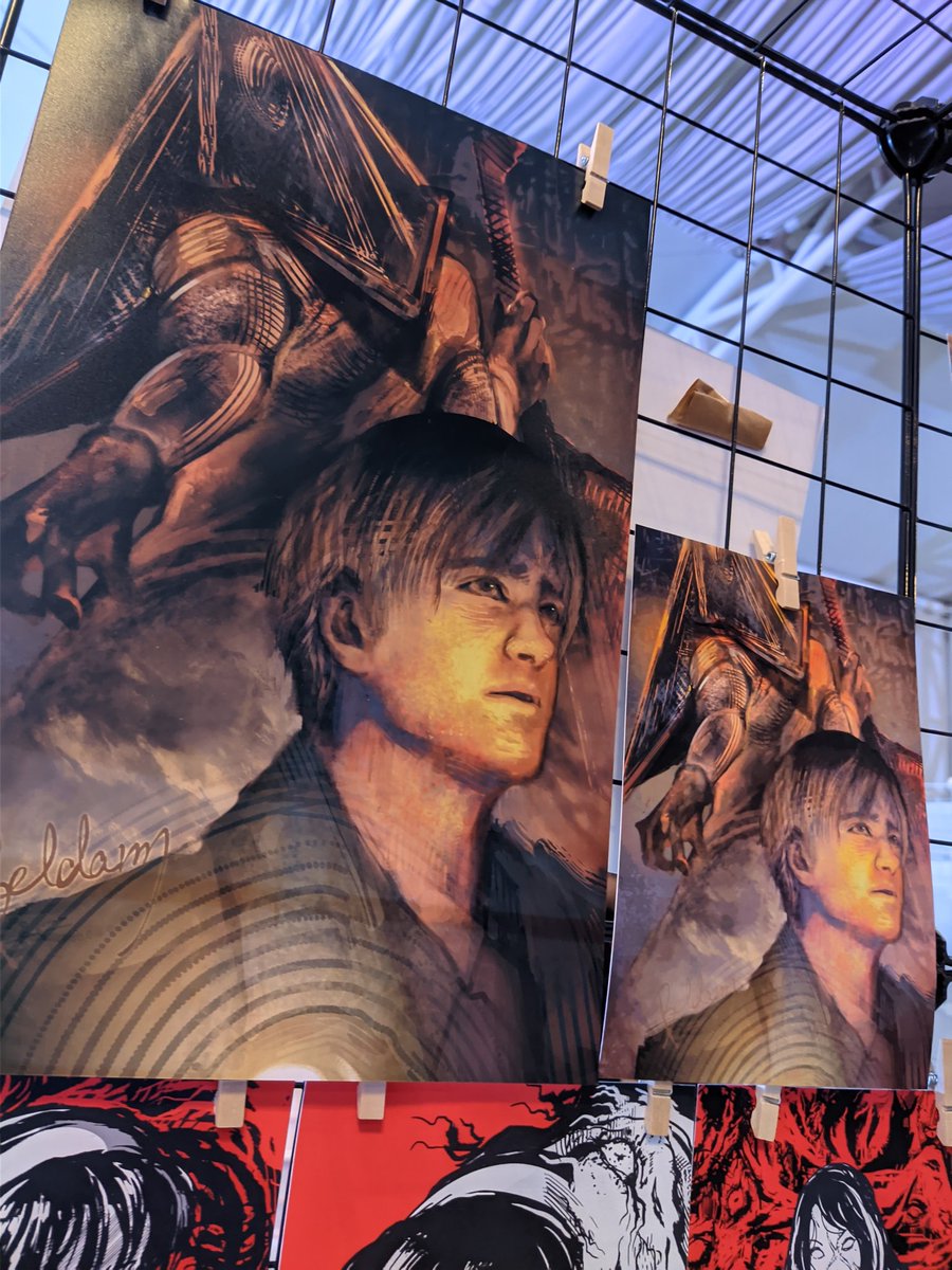 James has a few copies left!
Last day of the con 🔥🔥🔥

#sh2 #silenthill2 #pyramidhead #james #sunderland