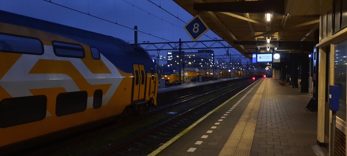 Goedemorguh

(Ik wil men bed in !)