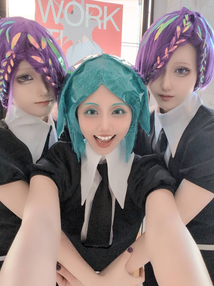 dansoukun's tweet photo. わーい🙌
 #金剛先生に愛でられ会
 #宝石の国コスプレ部

💎アメシスト84　夜月@yotuki_yotuki
💎アメシスト33　あろ@cs_aro
💎フォス  男装くん https://t.co/gNwuCUcukJ