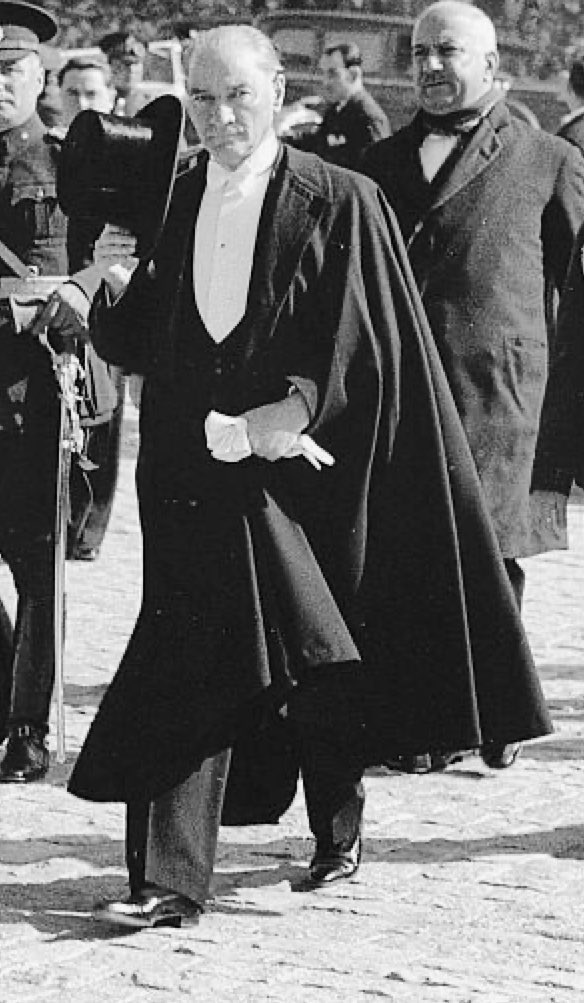 Sonsuz saygı, minnet ve bitmeyen özlemle🖤🥀