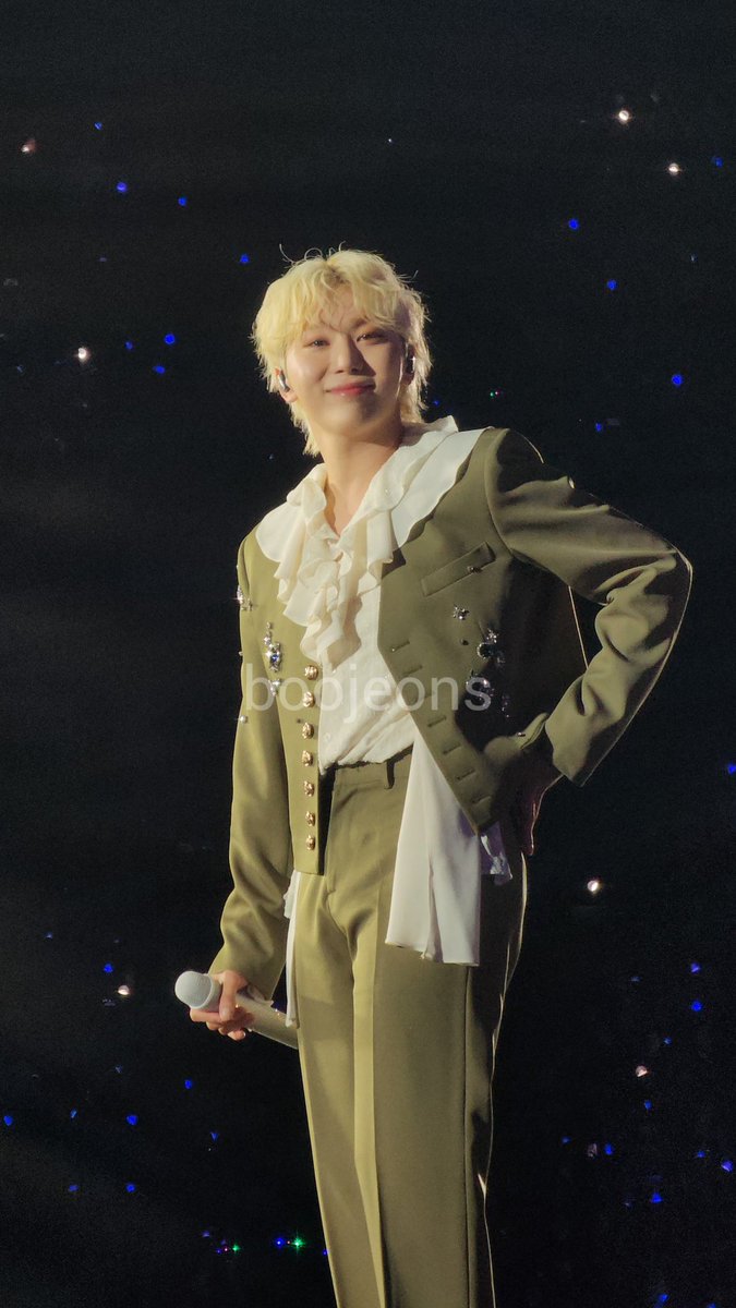 ･ ｡
✨∴
　･ﾟ*｡･
　･✧ *ﾟ🌟｡　　
　 ･ ﾟ*｡･ﾟ.   ✨｡
　　✨･｡°*. ﾟ✧ 
         　ﾟ｡·*･｡ ﾟ*ﾟ･｡ * ｡
　　　 *.｡.   ⭐️.  ✨･ﾟ･｡
　　* ｡･*.｡   ｡ *  *. ﾟ.  🌟
        *     ✨ ✧*  ﾟ*･｡
                         🌟 °. * ｡✧