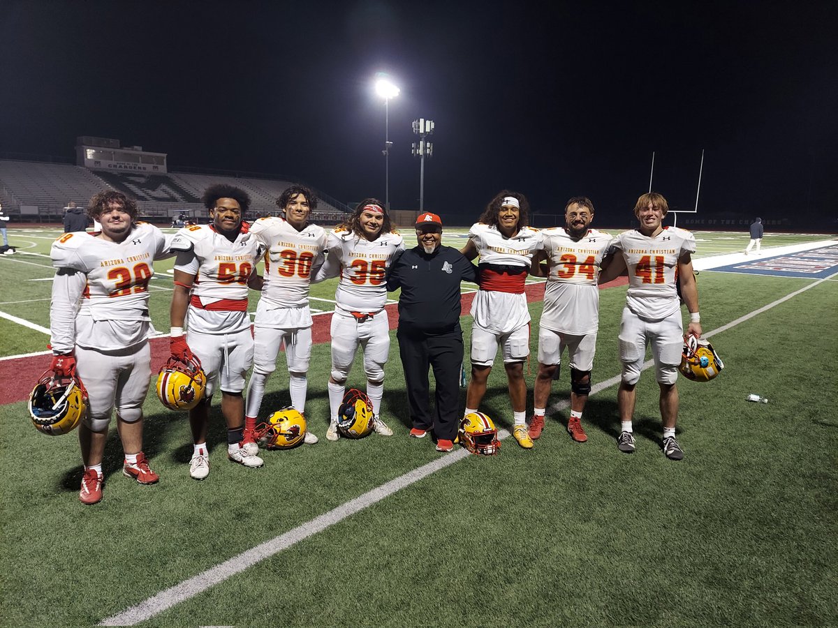CoacHuntAZ's tweet photo. My 2024 Devo Linebackers after a 29 -20 win.  Thanks guys, for making this season a great experience!  God is good!!! https://t.co/ny7JmceVBy