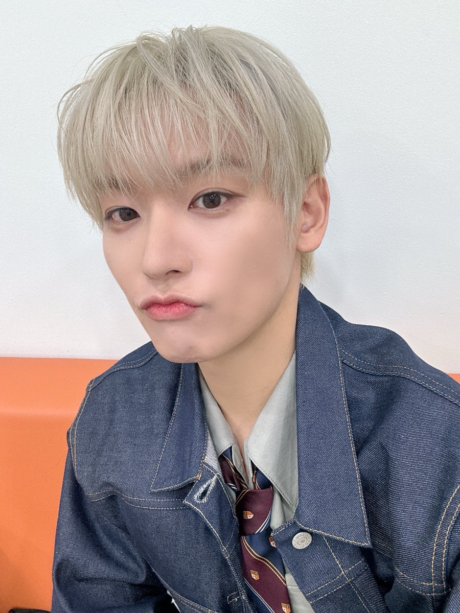 SF9_FANCLUB's tweet photo. [Notice] FANTASY Check✔

📺 MBC 복면가왕
⏰ 6:10PM (KST)

#SF9 #에스에프나인 #인성 #INSEONG https://t.co/z7JKkmWixG