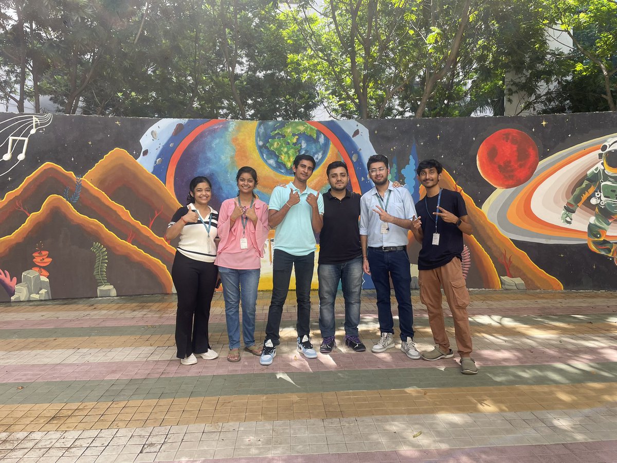 zeeshan_utd's tweet photo. Recently wrapped up the @spheron x @Aptos x @IBWofficial SuperMove Tour at VIT Chennai ⚡️
.....
Big shoutout to @daocommunity_ for hosting us🫶 https://t.co/NCLxfgoC7b
