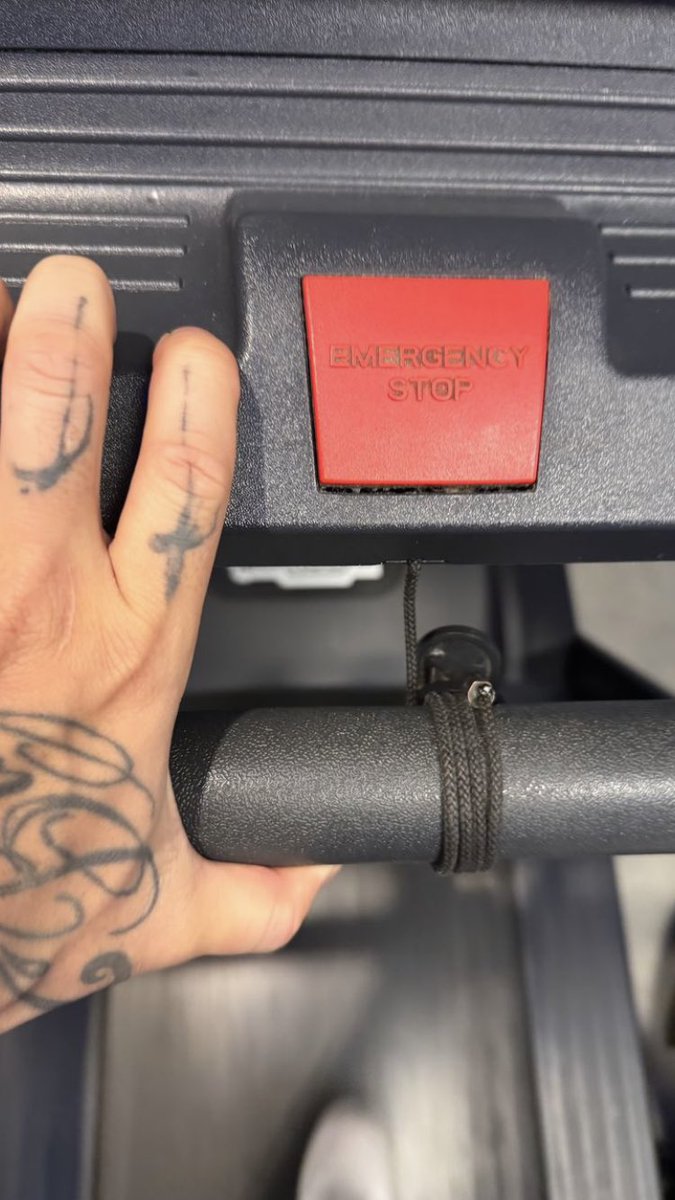 ؘ (@baromh) on Twitter photo 