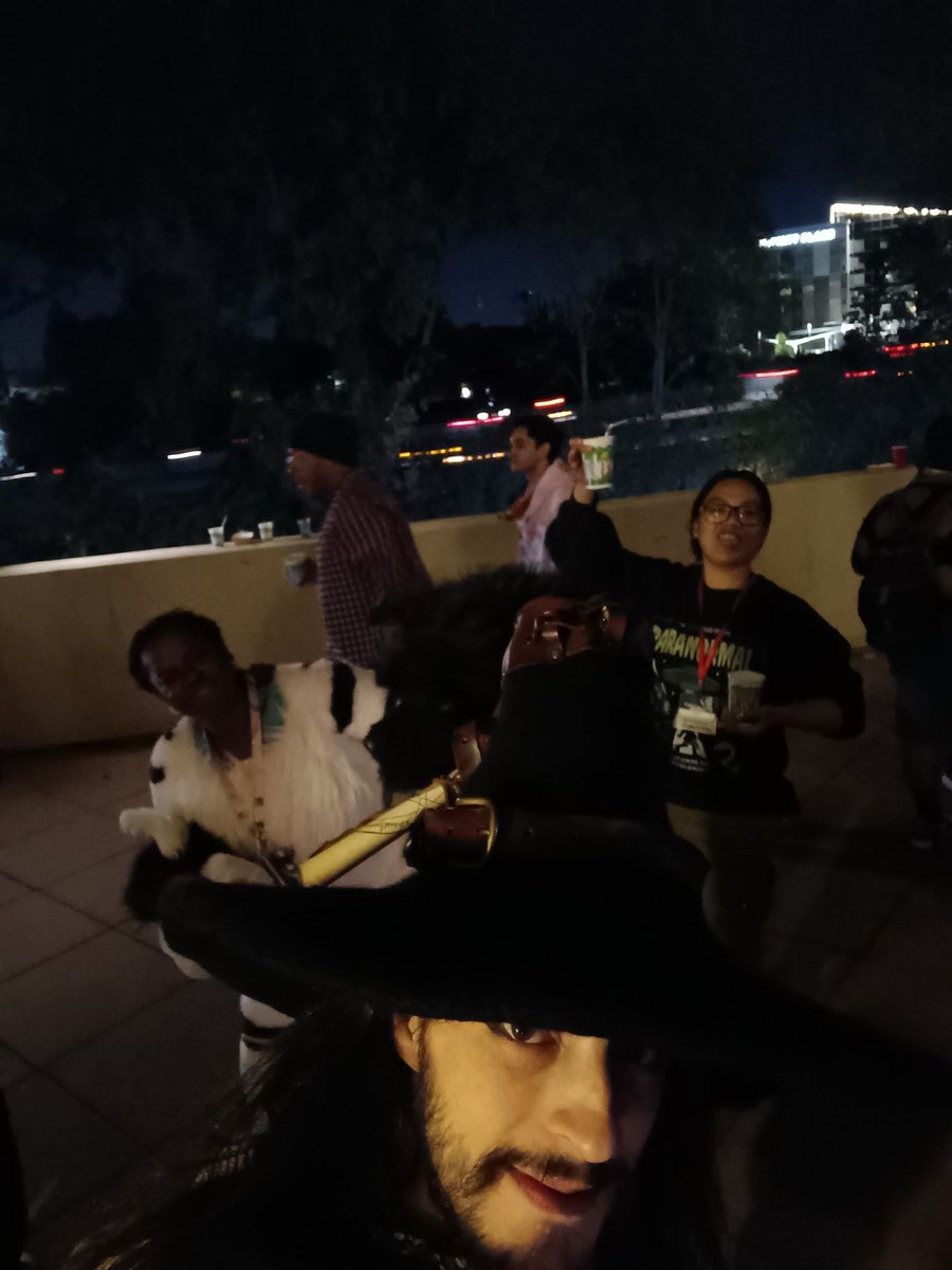 Marijuanamancer's tweet photo. Squads getting real magical out here 🔮 https://t.co/IPqD9tuCHX