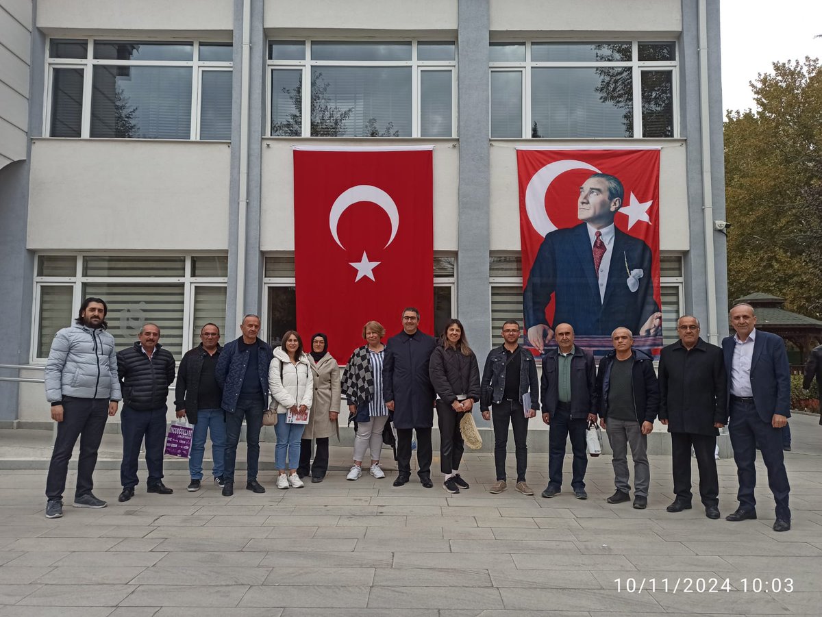 YÖK tarafından yapılacak olan görevde yükselme ve ünvan değişikliği sınavına girecek üniversitemiz personelini yolcu ettik. Kendilerine başarılar dileriz.  <a href="/yilmazcatal_/">Prof. Dr. Yılmaz Çatal 🇹🇷</a> <a href="/huseyinozkan32/">Hüseyin ÖZKAN</a>